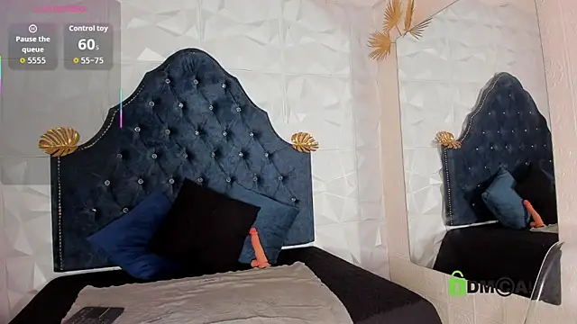 Snapshot of _mia_milf_ chatting on September 19, 12:09 am mia milf online show from September 19, 12:09 am