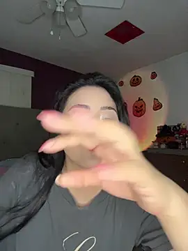 MyHoneyFrida online show from November 5, 3:34 am