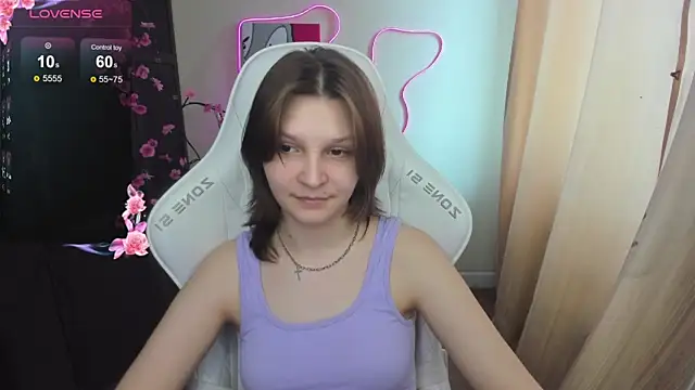 AudreyyKim online show from April 10, 8:31 am