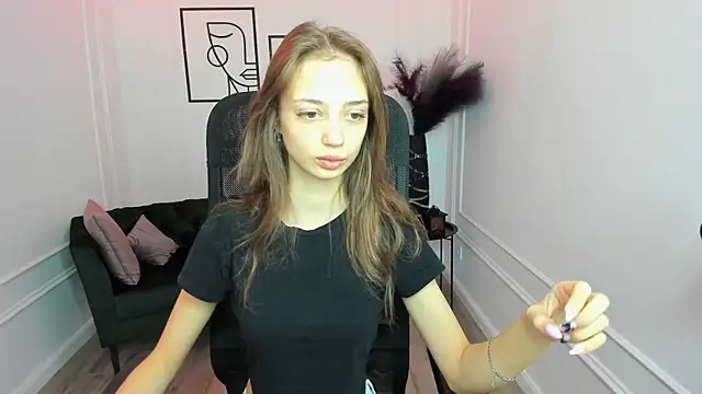 Snapshot of EmilyGraydis chatting on October 14, 4:37 am EmilyGraydis online show from October 14, 4:37 am