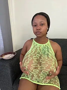 JuicyMellow21 online show from October 15, 9:23 am