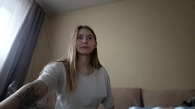 Nymera flare online show from November 6, 7:25 am