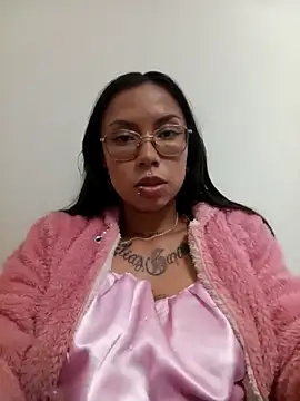 Antonellaconelly online show from October 19, 11:40 pm