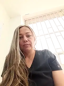 Madisson-04  online show from April 15, 7:58 pm