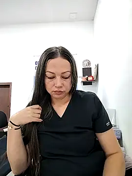 Madisson-04  online show from November 4, 9:09 pm