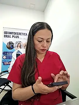 Madisson-04  online show from November 10, 11:00 pm