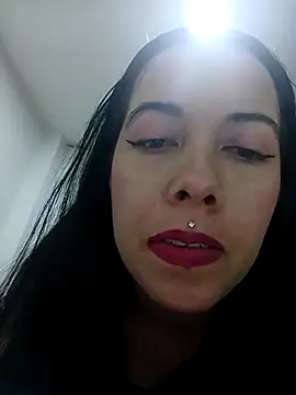 MiaForever1 online show from November 3, 11:53 pm