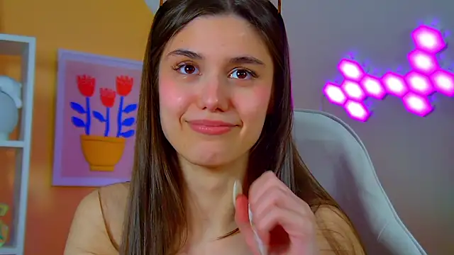 ArianaAllens online show from April 16, 8:52 pm