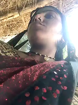 LUCKY cut online show from November 8, 9:14 am