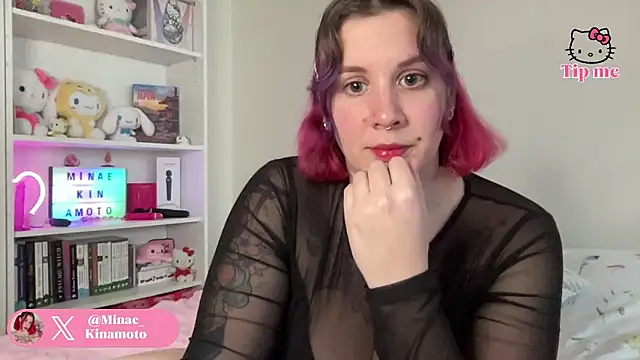 Minae Kinamoto online show from December 19, 1:36 pm