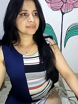 ValerieLove  online show from September 26, 10:51 pm