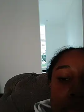 MoniqueMulberry online show from October 30, 8:10 pm