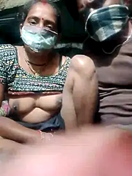 CUTE-004 online show from November 24, 5:04 pm