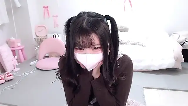 moka-neko online show from December 3, 1:24 pm