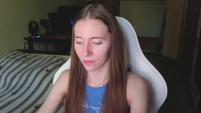 MiaLinder online show from September 15, 12:24 pm