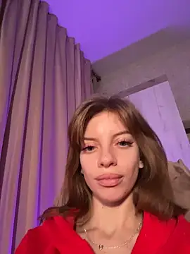 mari  papi online show from December 19, 5:05 pm