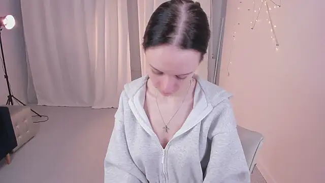 daily glam online show from November 27, 12:41 pm