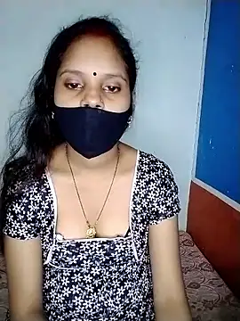 Komal-Rajput online show from November 4, 4:45 pm