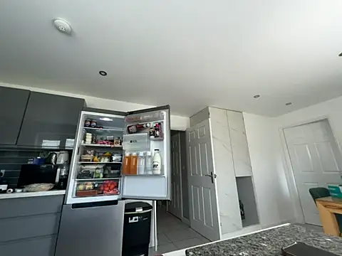 Elliemaee online show from September 19, 11:42 am