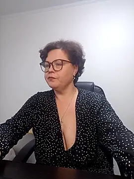 EllaLove2277 online show from April 7, 5:20 am