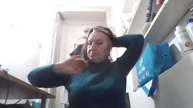 AnnaLive570 online show from February 3, 1:16 pm