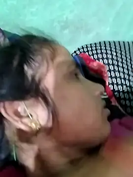 KIRTI12 HOT online show from October 28, 8:03 pm