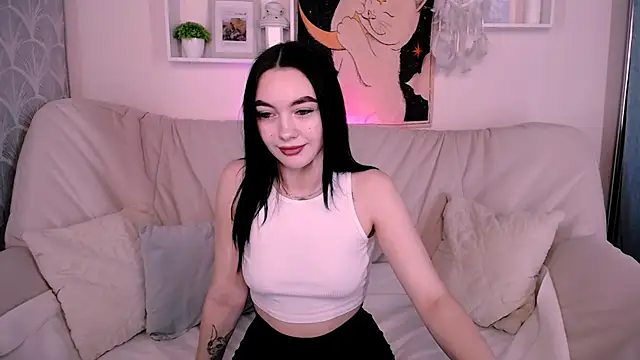 Snapshot of MonicaTess chatting on September 20, 4:44 am MonicaTess online show from September 20, 4:44 am