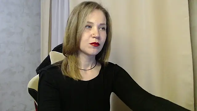 Snapshot of harpermoss chatting on October 23, 8:04 pm harpermoss online show from October 23, 8:04 pm