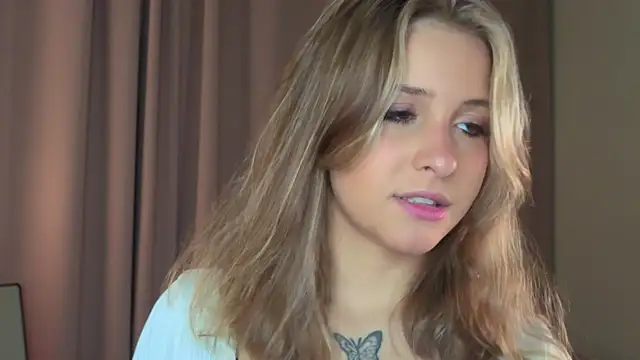 LoveSeekins online show from April 5, 7:24 pm