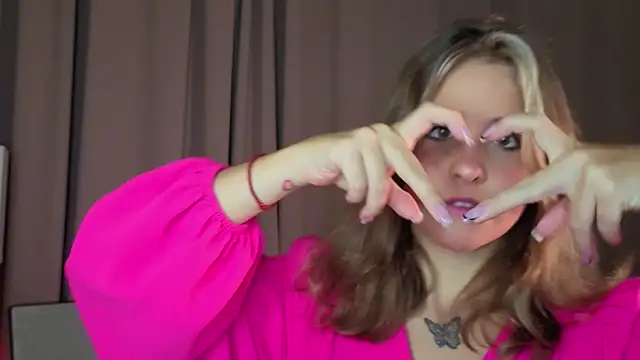 LoveSeekins online show from April 4, 7:13 pm