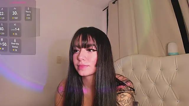 Snapshot of Mia_sky_1 chatting on September 23, 10:52 pm Mia sky 1 online show from September 23, 10:52 pm