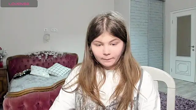 Lilly Jess online show from December 22, 12:14 am