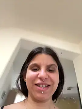 Brutecia2002 online show from March 8, 12:42 pm