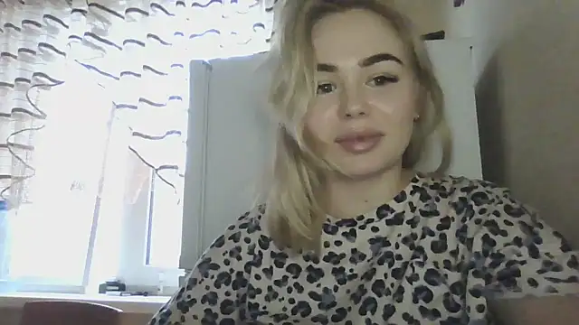 Jeyaa1 online show from December 3, 1:13 pm