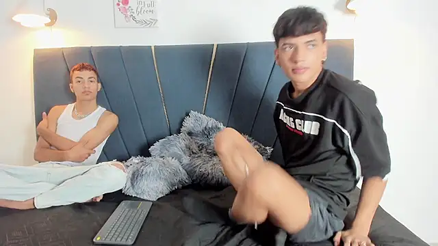 maicol cum23 online show from February 24, 1:38 am