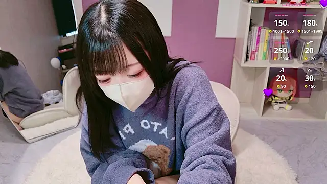 miko nyan online show from April 11, 8:29 am