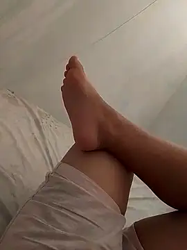 Snapshot of luzmelzinha chatting on October 12, 11:56 am luzmelzinha online show from October 12, 11:56 am