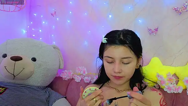 april bennett online show from February 17, 12:48 pm