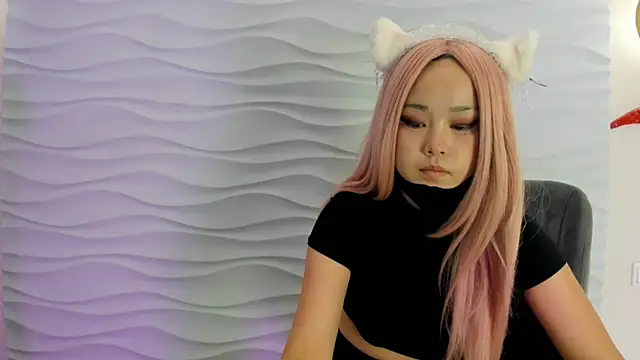 yanyaan online show from December 4, 12:02 am