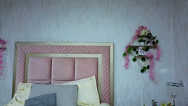 RobinBennett online show from January 12, 11:59 am