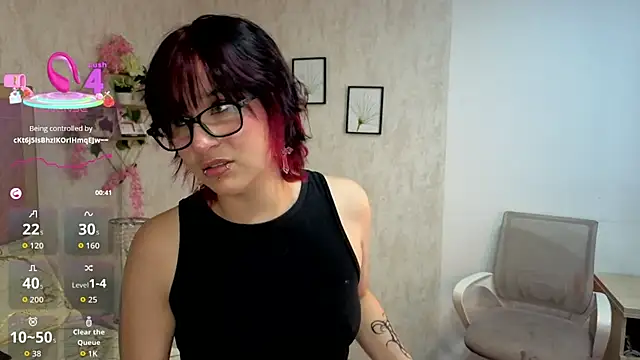 RobinBennett online show from November 30, 1:15 pm