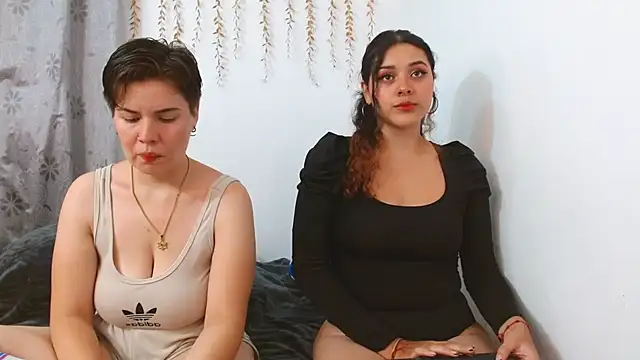 AmbarAndValery online show from September 21, 4:00 am