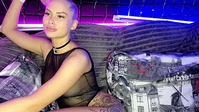 AngelOCrystals online show from April 14, 8:36 am