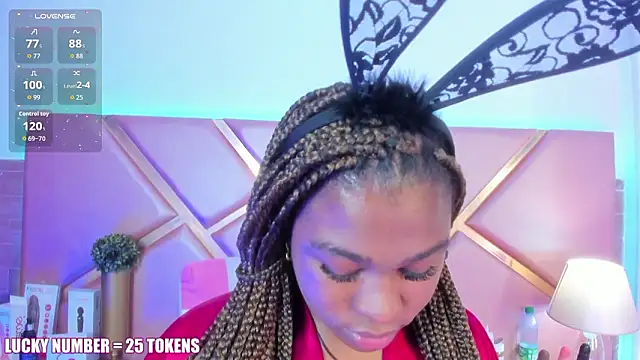 SophieSinclair online show from March 14, 1:45 pm