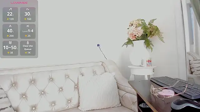 Ridwana  online show from October 6, 1:06 pm