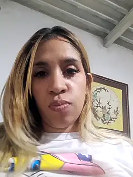 Snapshot of AngelitaSexyCam chatting on September 26, 1:58 am AngelitaSexyCam online show from September 26, 1:58 am