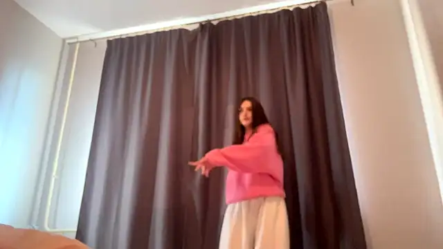 Snapshot of CatherinDream chatting on September 20, 2:32 am CatherinDream online show from September 20, 2:32 am
