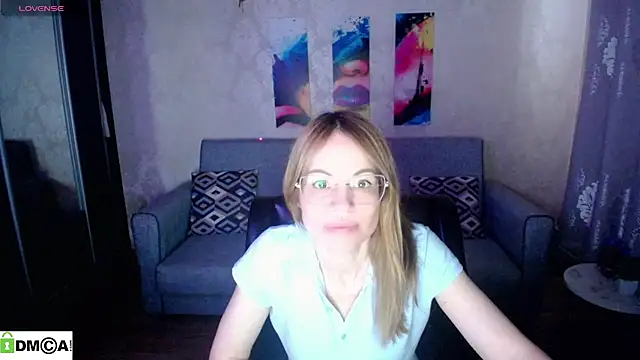 shy hot cat online show from October 30, 7:44 am