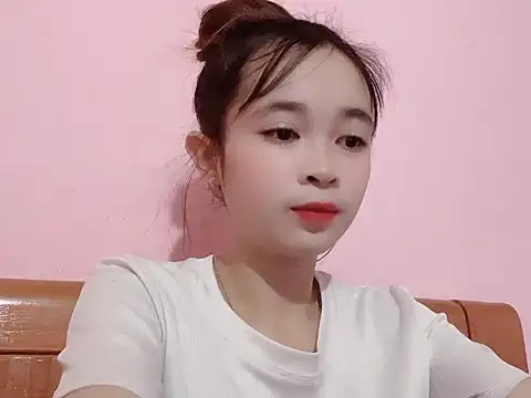 Snapshot of Suna7383 chatting on October 8, 3:38 pm Suna7383 online show from October 8, 3:38 pm