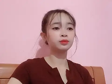 Snapshot of Suna7383 chatting on October 6, 7:07 pm Suna7383 online show from October 6, 7:07 pm